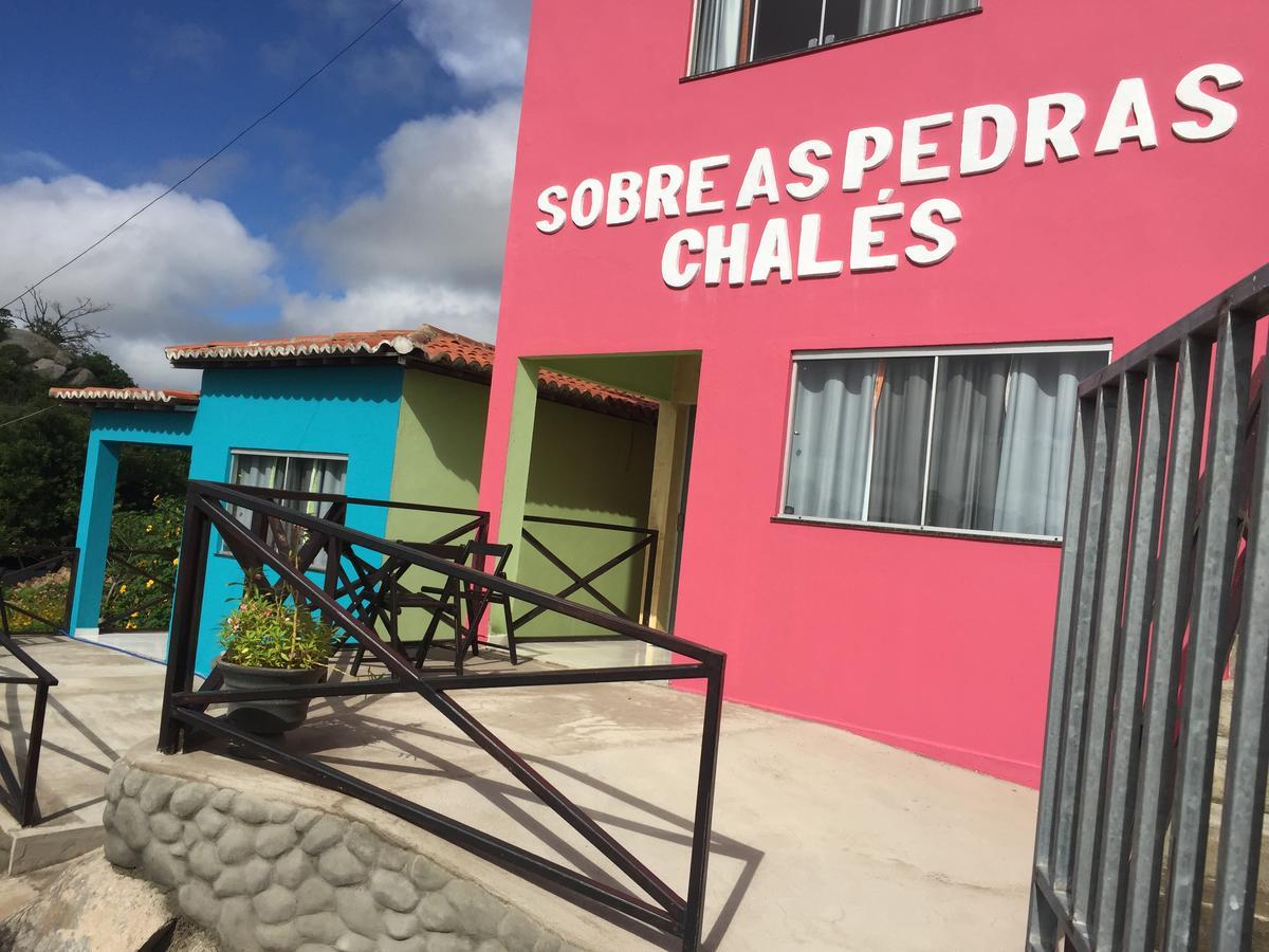 מונטה דאס גמלייראס Sobre As Pedras Chales מראה חיצוני תמונה